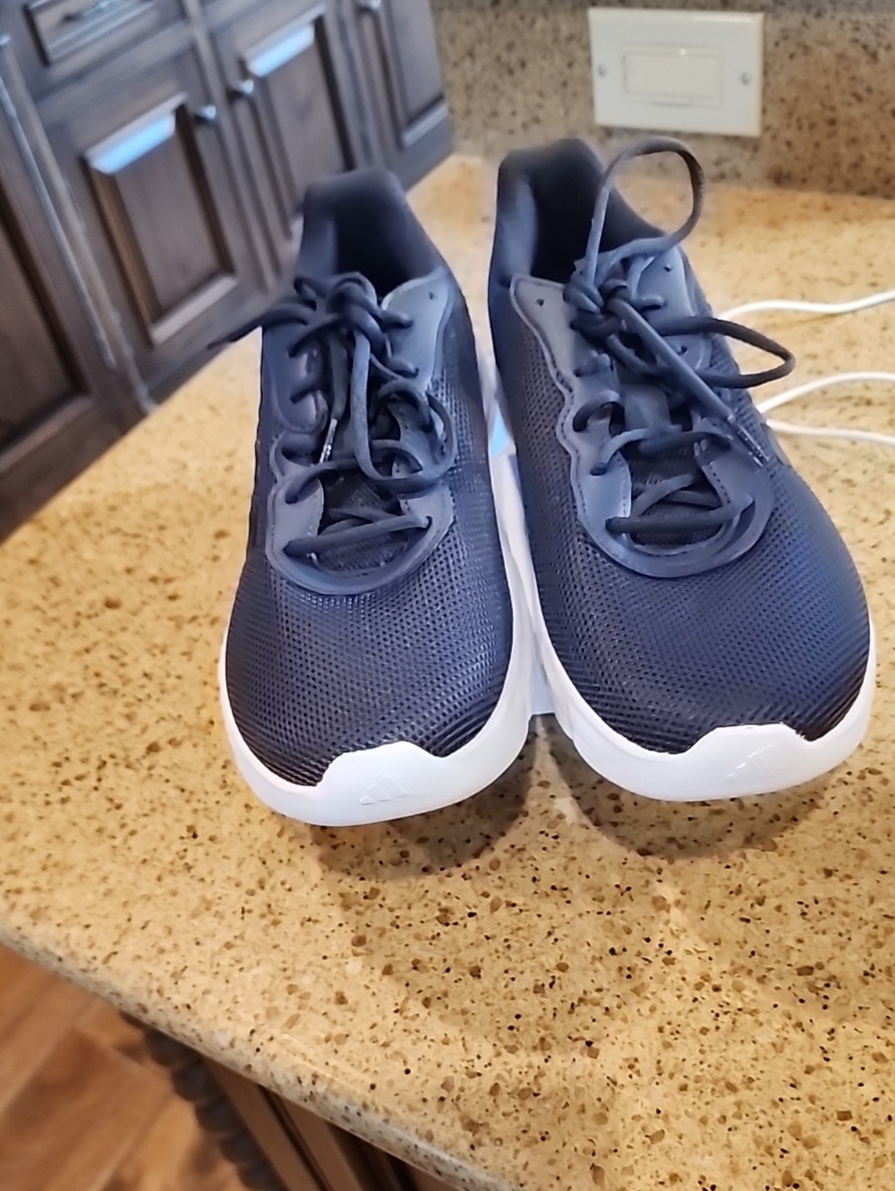 adidas Men's Navy Athletic Running Shoes with White Sole NEW WITHOUT TAG NO BOX.
